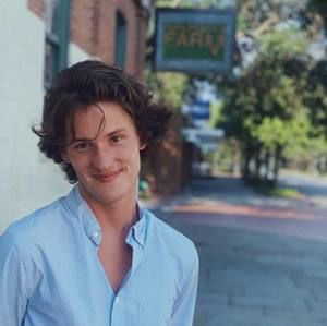 Meet your Posher, Ethan